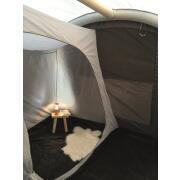 Chambre intérieure auvent : Loggia