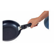 Set de casseroles et poêles empilables
