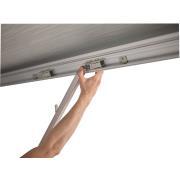 Pied supplémentaire pour store