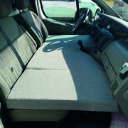 Lits de cabine : Renault Trafic après 2001