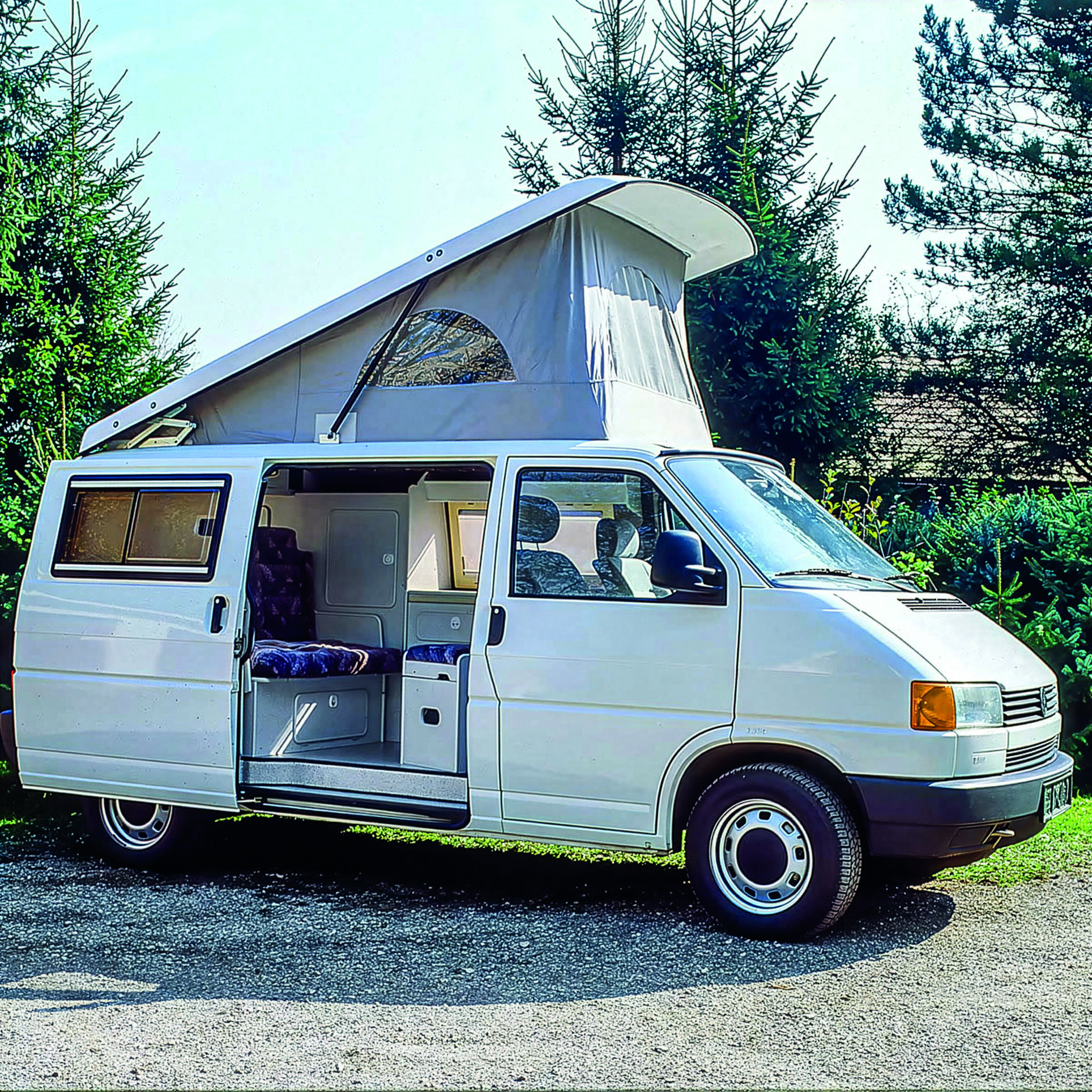 Toit relevable pour véhicule VW T4 de dimension L1 H1 avec ouverture Avant